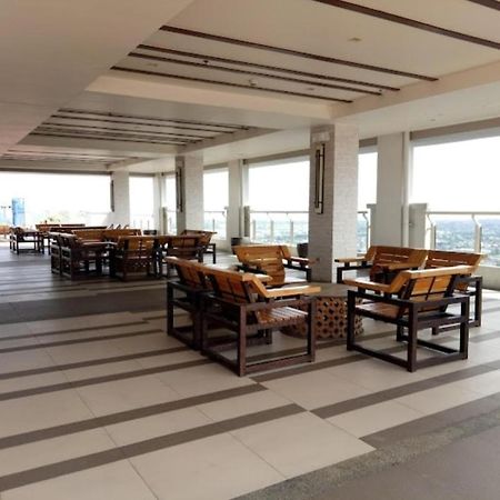 1 Cozy Bedroom In Lumiere Residences Pasig City Exteriör bild